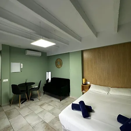 Appartement Lovely With Terrace Málaga